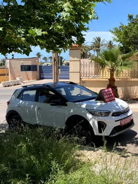 Location voiture es safir - 1