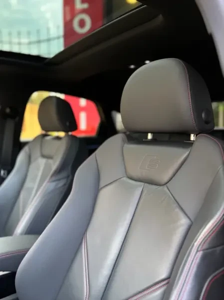 Audi Q3 2024 Sline - 4
