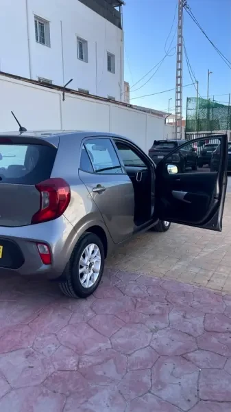Kia Picanto 2019 EX - 3