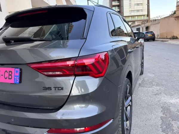 Audi Q3 2020 S Line - 1