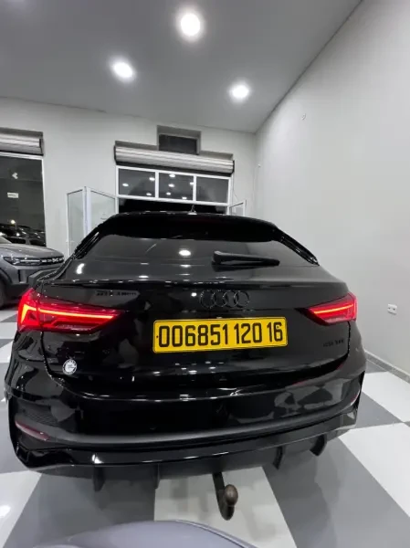 Audi Q3 2020 S Line (facelift) - 1
