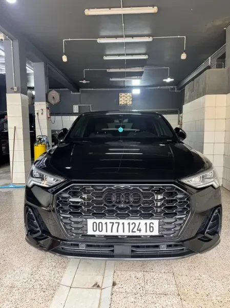 Audi Q3 2024 S line - 1