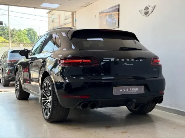 Porsche Macan 2018 Macan - 1