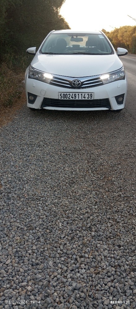 COROLLA  - 2