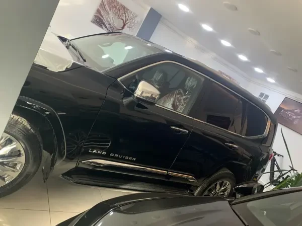 Toyota Land Cruiser 2026 VXR - 4