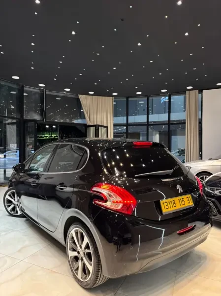 Peugeot 208 2015 GT Line - 2
