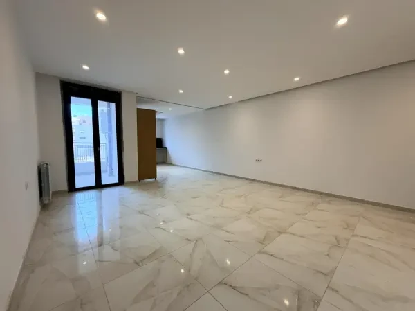 Vente Appartement F2 Oran - 1