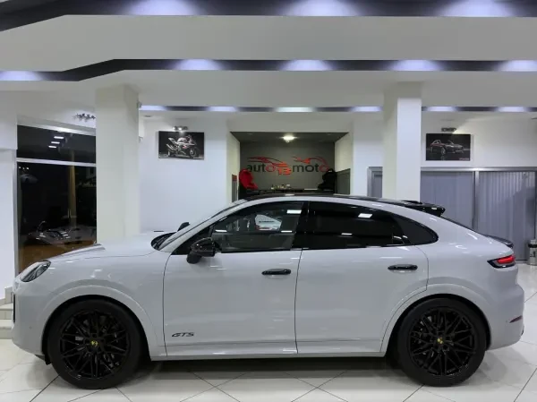 Porsche NEW CAYENNE GTS  2025 - 3