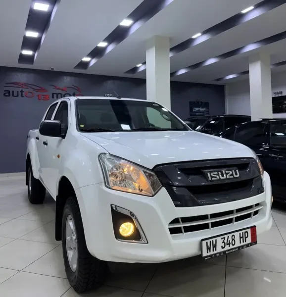 Isuzu DMAX GEN-6 2026 2.5 DIESEL - 3