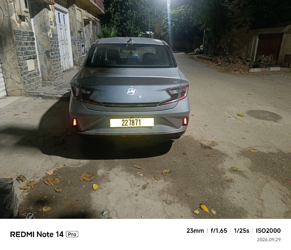 Grand i10 - 3