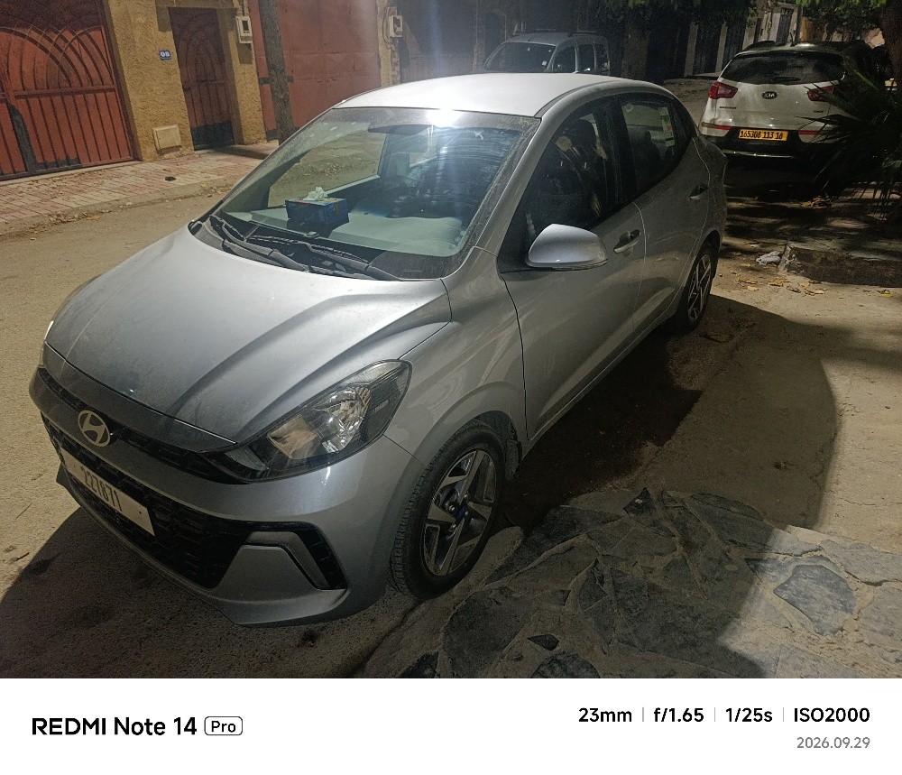 Grand i10 - 1