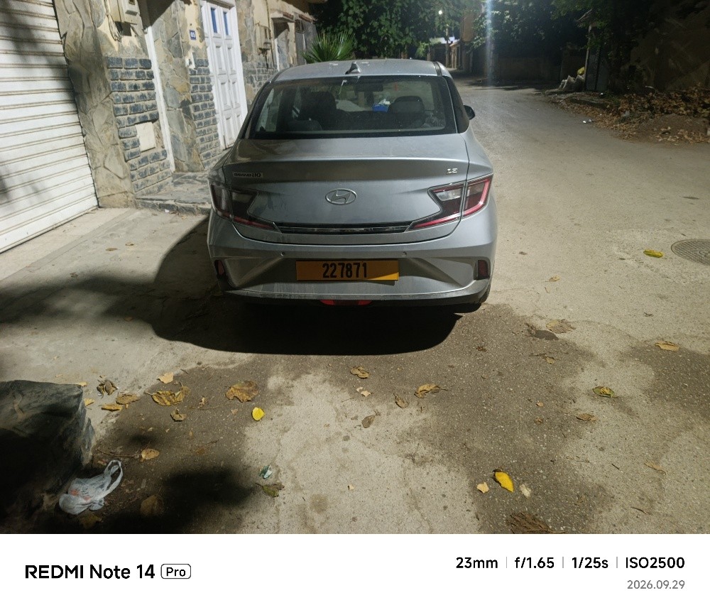 Grand i10 - 4
