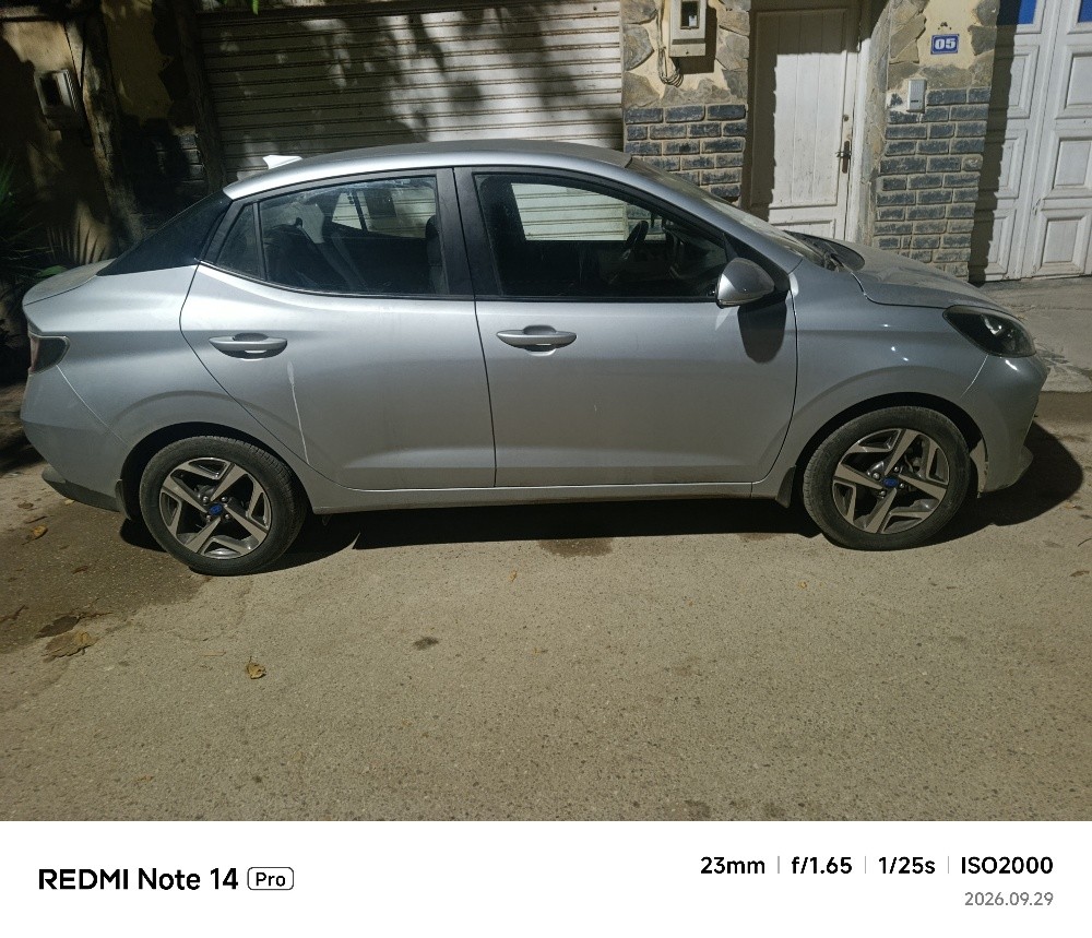Grand i10 - 5