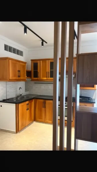 كراء شقة طابق فيلا 4 غرف - 1
