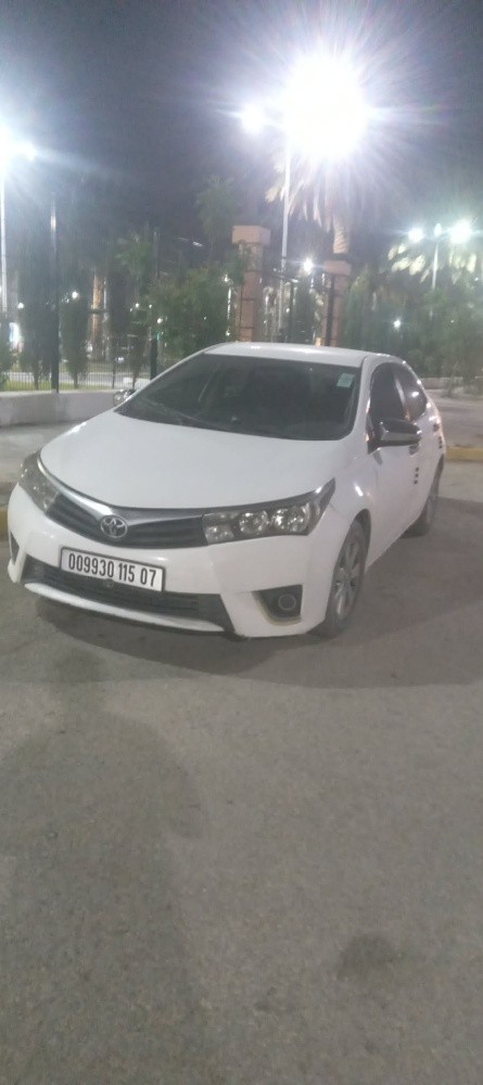 Toyota Corolla  - 1