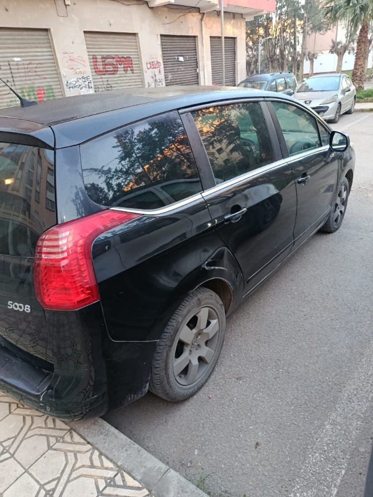 Peugeot 5008 allure - 6