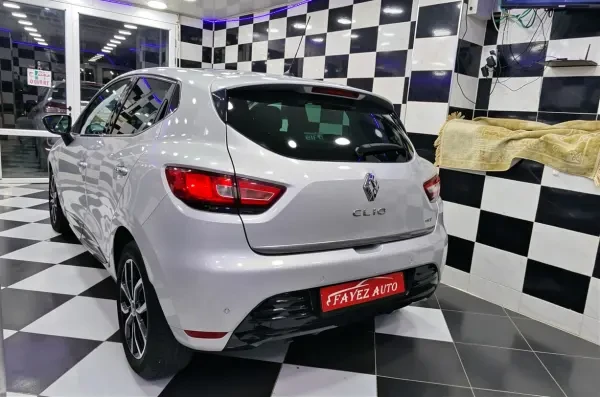 Renault Clio 4 2018 Limited 2 - 3