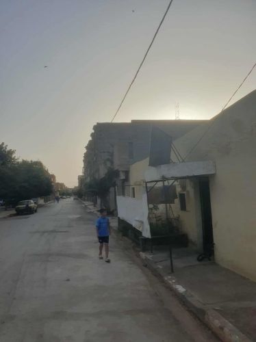 حوش للبيع