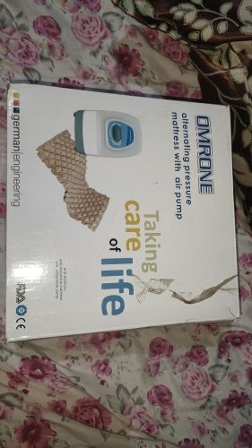 "Matelas anti-escarres à air alte