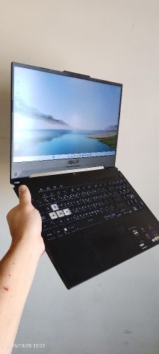 laptop gaming Asus tuf Dash