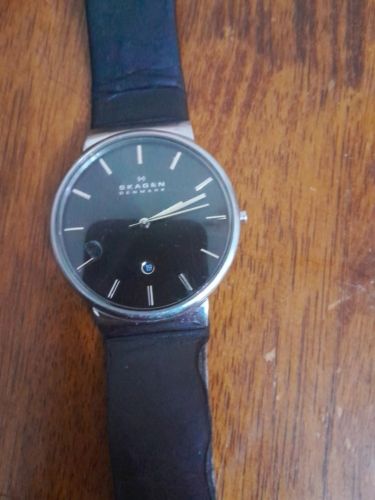montre classique originale de la MARQUE SKAGEN. Danemark