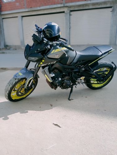 Yamaha MT09