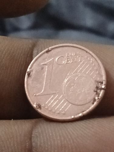 1سنت اورو للبيع يوجد بها. خطى