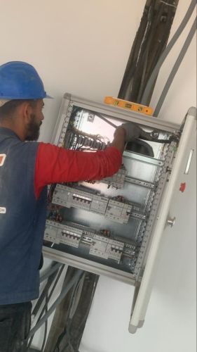 صيانة الكهرباء 