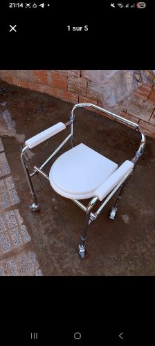chaise toilette pour malades