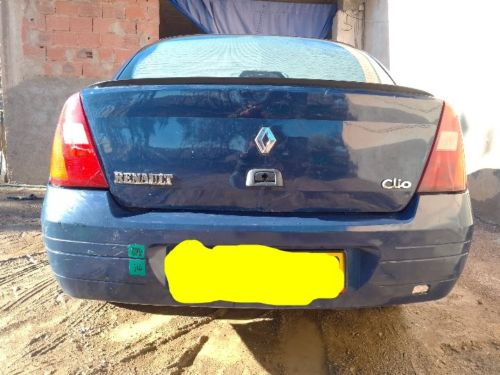 Renult clio 2 1.4 lan avon