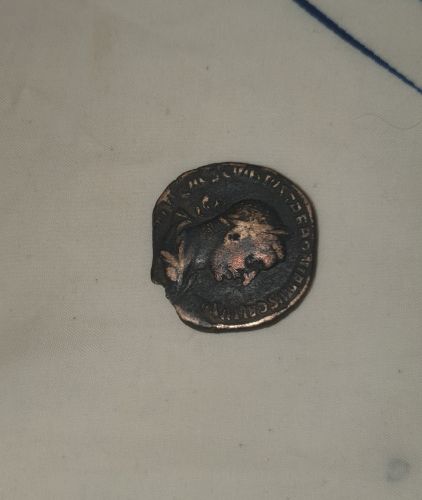 pièce de monnaie romaine antique