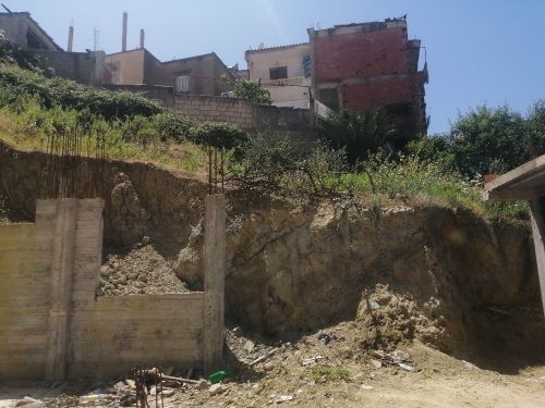 TERRAIN RAMDANIA