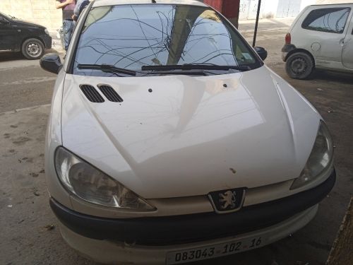 206 بيجو 