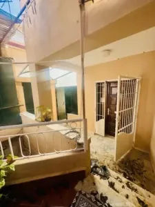 كراء شقة طابق فيلا 4 غرف