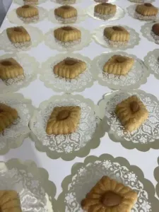 مقروط كوشة بنة تع زمان