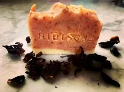 Savon Naturel À La Poudre D’hibis
