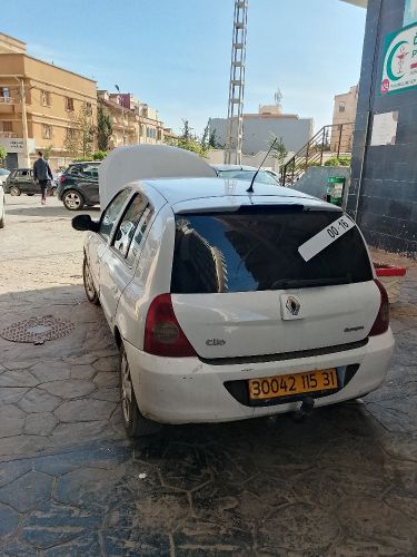 رينو كومبيس للبيع 