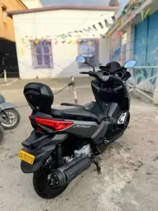 yamaha-x-max-2017