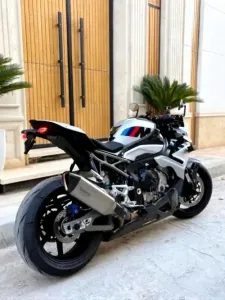 BMW M1000R 2026