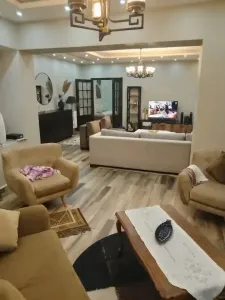 كراء شقة طابق فيلا 6 غرف