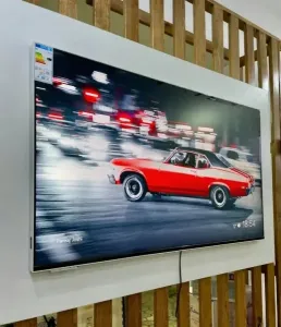 IRIS 55"Z8030 WALLPAPER TV QLED+