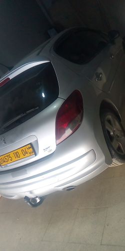 بيجو 207
