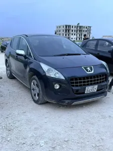 بيجو 3008 موديل 2014
