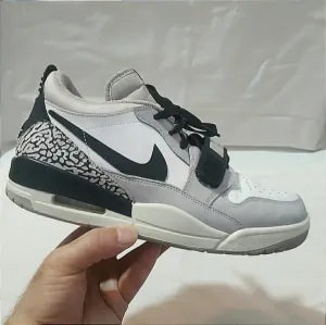 Air Jordan Legacy 312 Low Summit