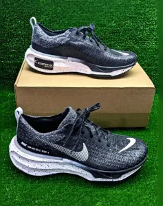 Nike ZoomX Invincible Run 2