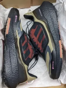 Adidas ULTRABOOST 22 GORE-TEX - R