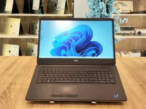(VENDU) Dell Precision 7760 Xeon