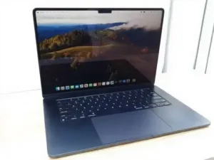 MacBook Air M2 2022 8GB 256GB 13.