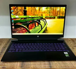 HP Pavillon Gaming 16 i7 - 10750H