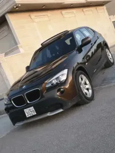 بي ام دبليو اكس 1 موديل 2012
